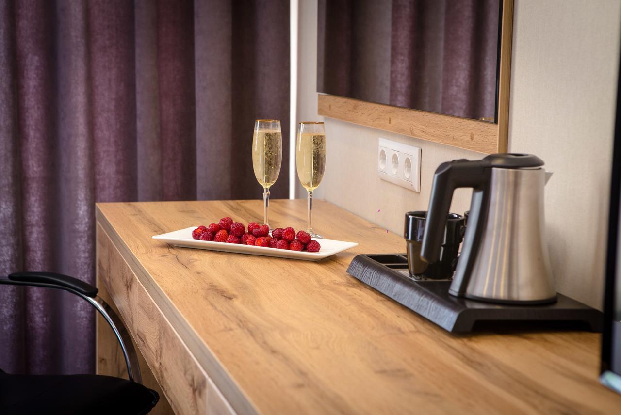 Aurum Hotel Biszkek Zewnętrze zdjęcie