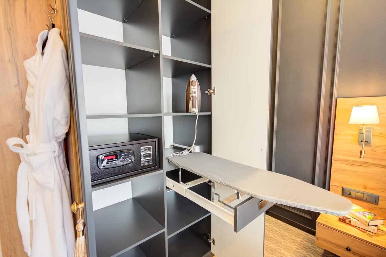 Aurum Hotel Biszkek Zewnętrze zdjęcie